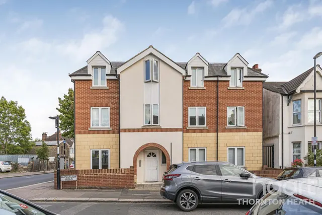 Bungalow Road, London, SE25, photo 1