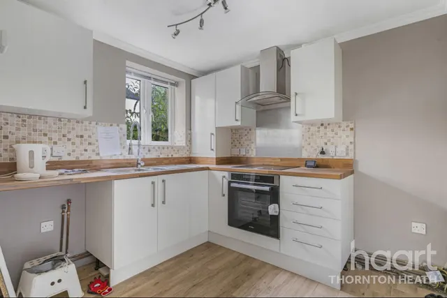 Bungalow Road, London, SE25, photo 2