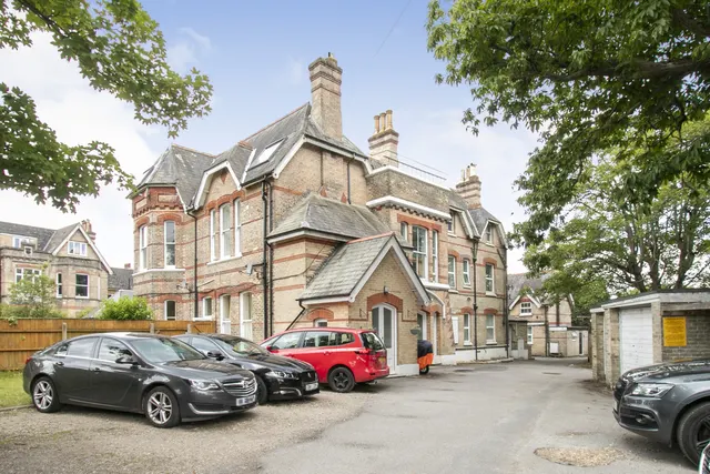 Wimborne Road, Bournemouth, BH2, photo 1