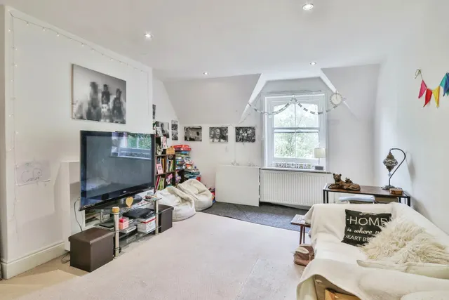 Wimborne Road, Bournemouth, BH2, photo 2
