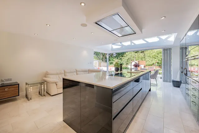 Millbrook Road, Crowborough, TN6, photo 3