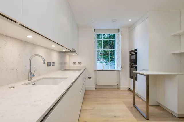 Photo 2 — Hamilton Terrace, St John's Wood, London, NW8