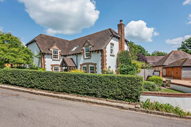 Hurst Lane, Owslebury, SO21, photo 1