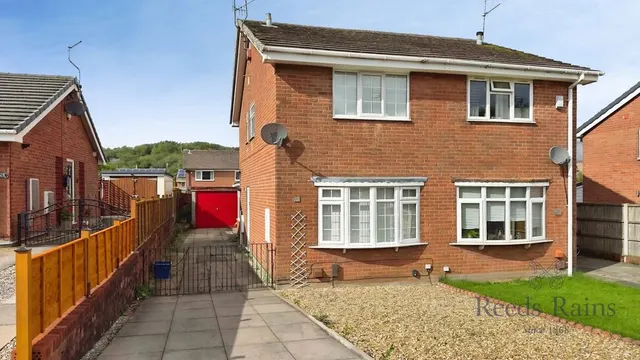 2 bedroom house — Brutus Road, Newcastle, Staffordshire, ST5