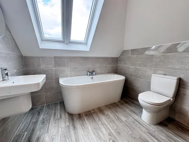 Smithbrook Close, High Peak, photo 3