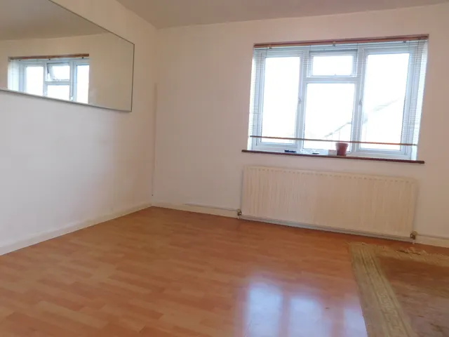 Photo 2 — The Grove, Greenford, Middlesex, UB6 9BY
