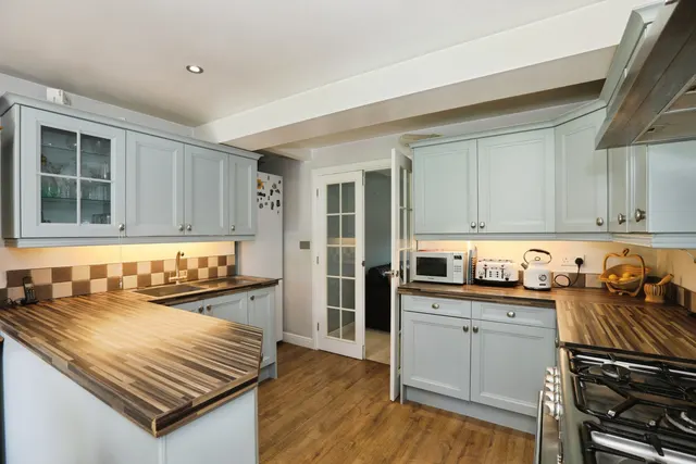 Lagham Road, Godstone, RH9, photo 2