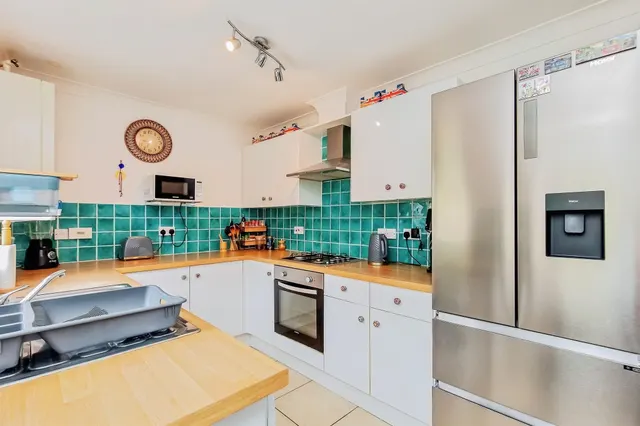 Marigold Close, Stamford, PE9, photo 3