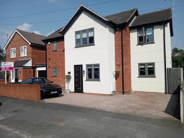 Farfield, Kidderminster, photo 1