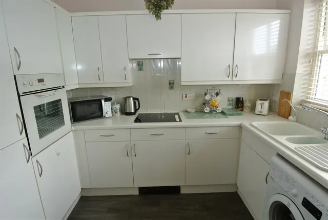 Photo 3 — St. Judes Close, Englefield Green, Surrey, TW20 0DN