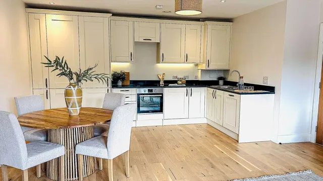 Photo 3 — Angelica, Friary Meadow, Cartwright Drive, Titchfield, Fareham, Hampshire, PO15 5FB