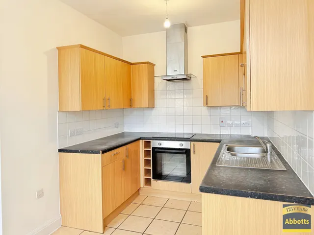 London Road, IP27, photo 3
