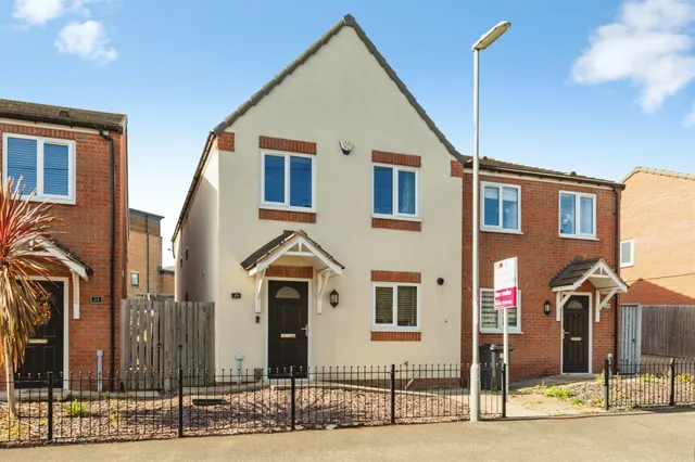 Barber Street, Hoyland, S74, photo 1