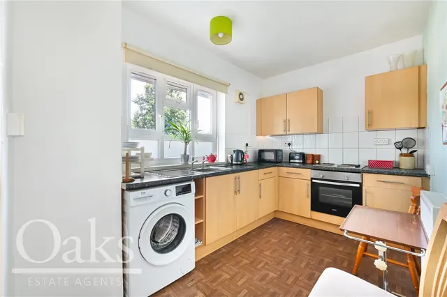 Brockham Drive, Tulse Hill, SW2, photo 3