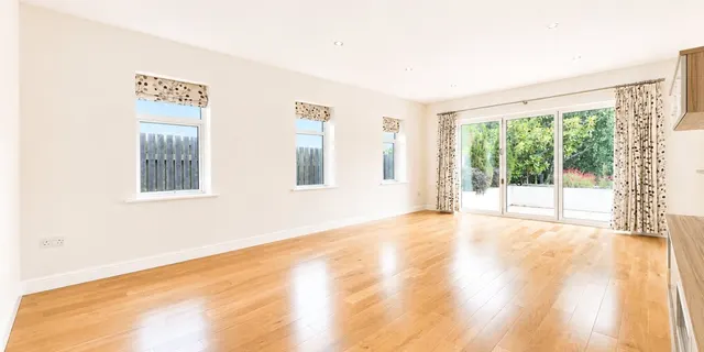 Column Road, Wirral, CH48, photo 3