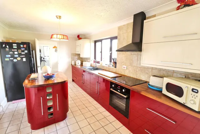 Main Road, Quadring, PE11, photo 2