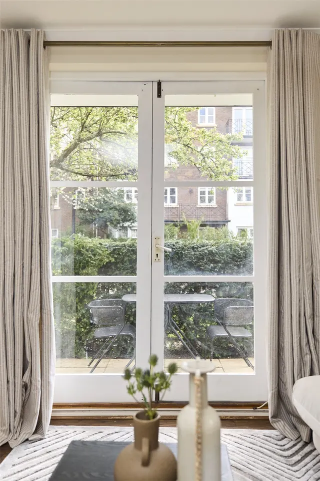 Photo 2 — Brompton Park Crescent, London, SW6