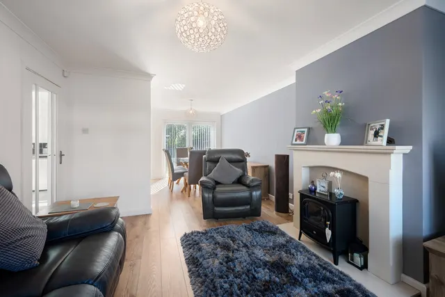 Reedings Close, Barrowby, photo 2