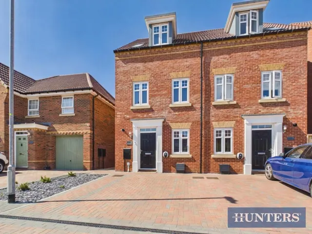 Whitebeam Lea, Beverley, HU17 0YS, photo 1