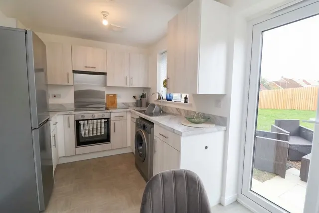 Harrier Drive, Langold, S81, photo 3