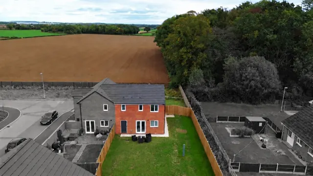 Harrier Drive, Langold, S81, photo 1