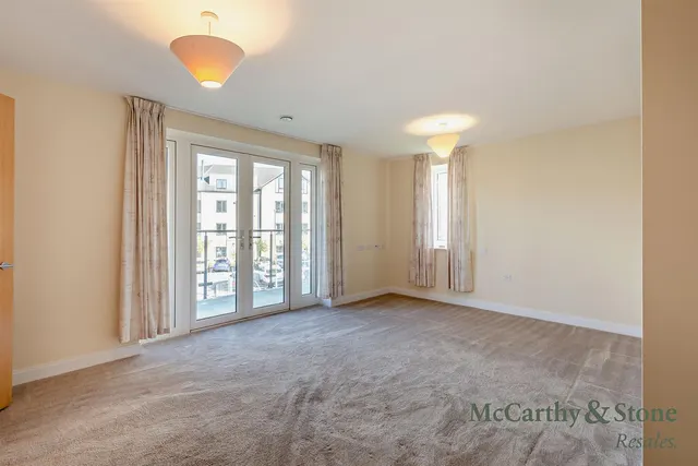 Railway Road, Ilkley, LS29, photo 3
