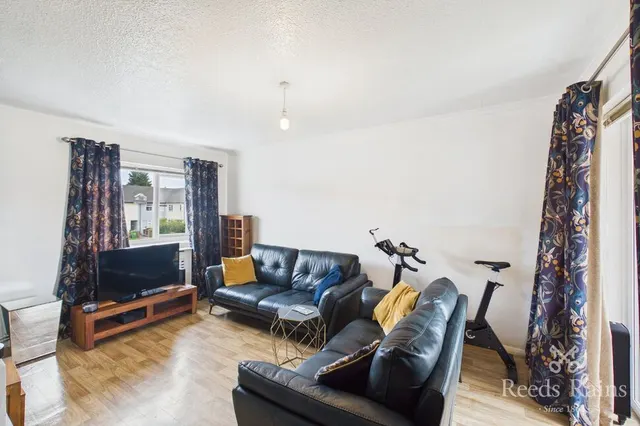 Photo 2 — Swalecliff Avenue, Manchester, Greater Manchester, M23
