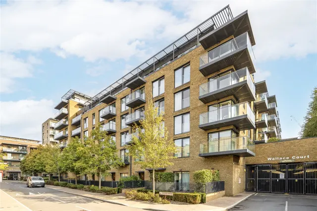 Tizzard Grove, London, SE3, photo 1