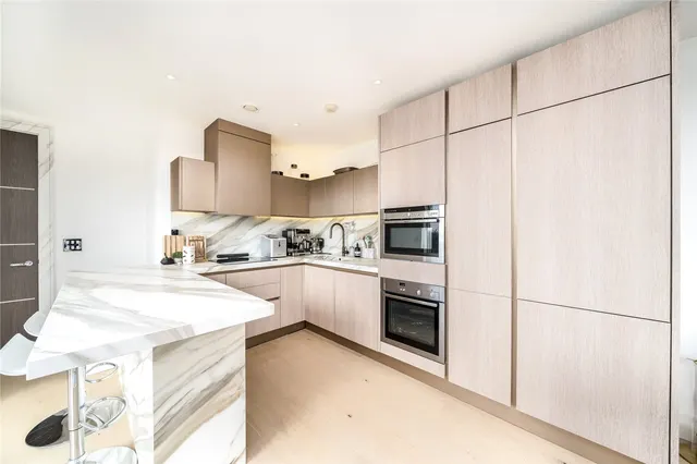 Tizzard Grove, London, SE3, photo 3