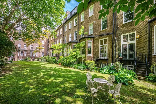 Holland Park Gardens, London, W14 8EA, photo 1