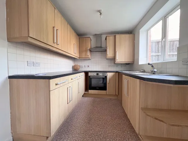 Photo 3 — Chepstow Road, Oakley Vale, Corby, NN18