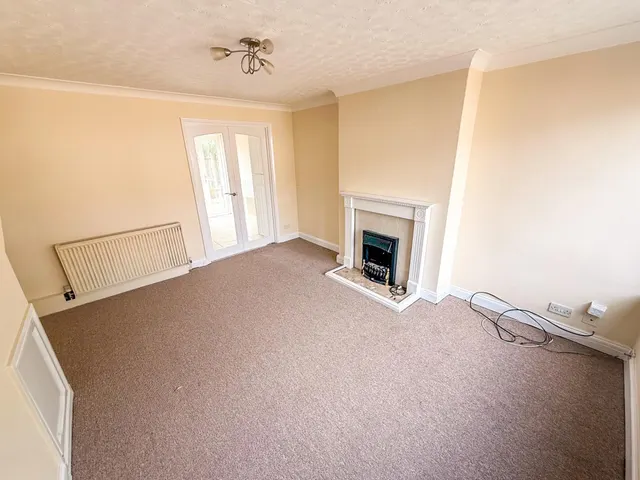 Photo 2 — Petworth Drive, Loughborough, LE11