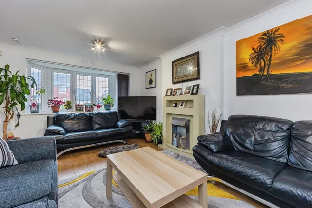Photo 2 — Marlecroft Close, Manchester, Greater Manchester, M23