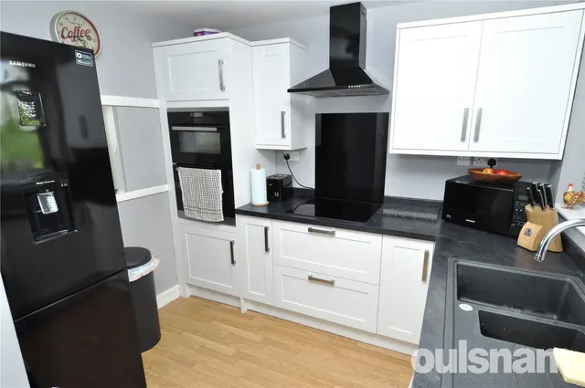 Photo 2 — Grovewood Drive, Birmingham, West Midlands, B38 8NU