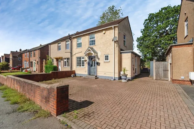 St. James Road, Cannock, Staffordshire, WS11, photo 1