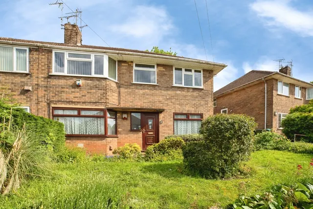 Ladybrook Lane, Mansfield, Nottinghamshire, NG18, photo 1
