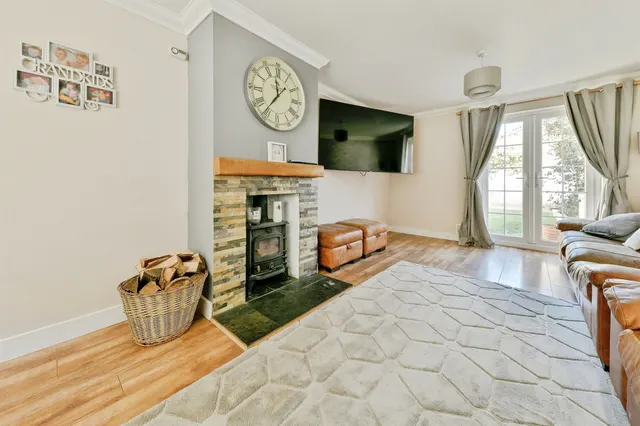 Douglas Drive, Stevenage, SG1, photo 2