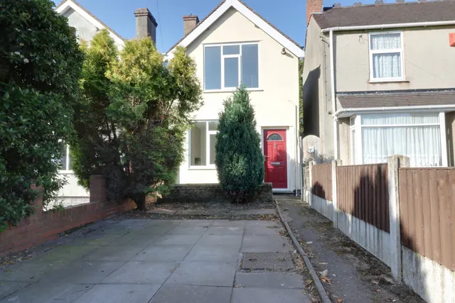 Burns Street, Cannock, photo 1