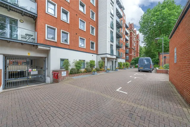 Winterton House, 4 Maida Vale, London, W9, photo 1