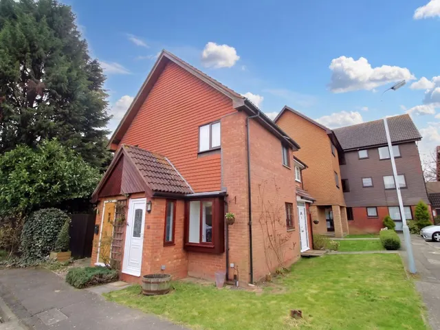 Ryeland Close, Yiewsley, UB7, photo 1