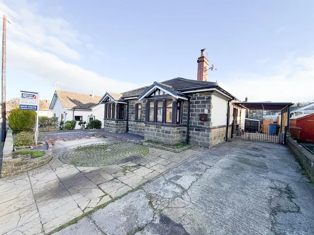 Park Drive, Sutton-In-Craven, BD20 7JQ, photo 1