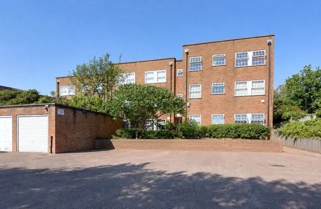 Mount View, Enfield, EN2, photo 3