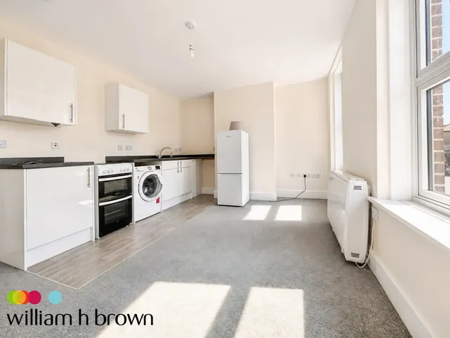 William Hunter Way, Brentwood, CM14, photo 3