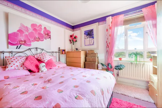 Dagnall Street, London, SW11, photo 3