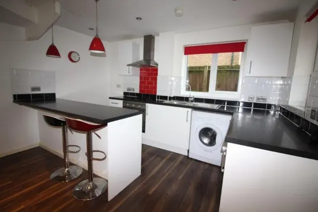 Milton Way, Houghton Regis, LU5, photo 2