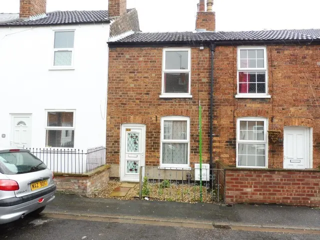 St Nicholas Street, Uphill, LN1, photo 1