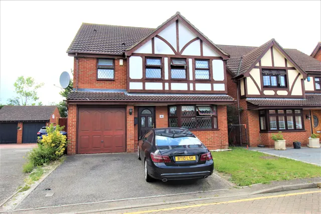 Photo 2 — Gilbert Road, Grays, Essex, RM16 6NR