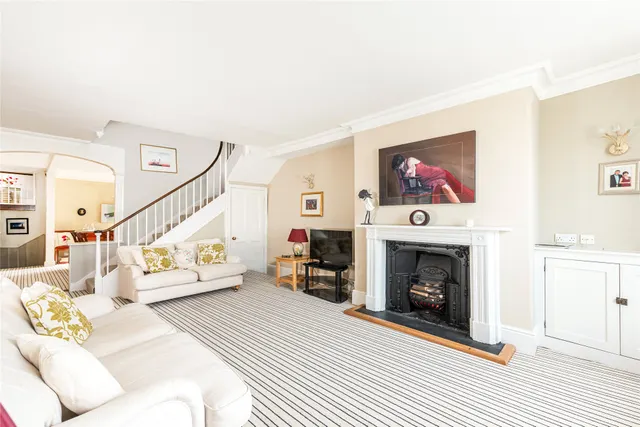 Bedford Street, Woburn, MK17, photo 3