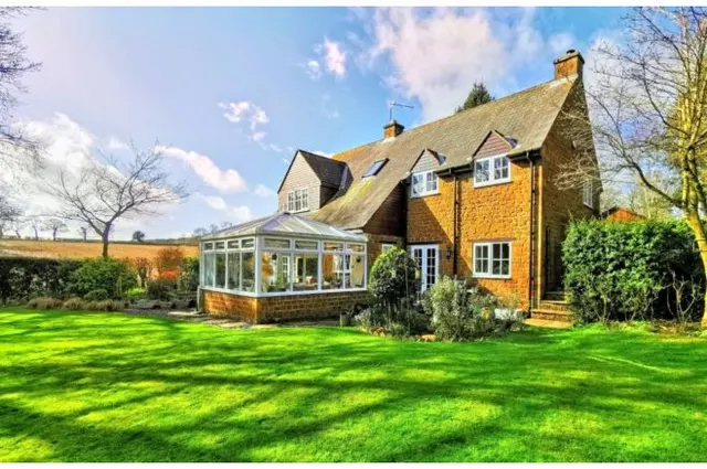 Church Lane, Hellidon, NN11, photo 2