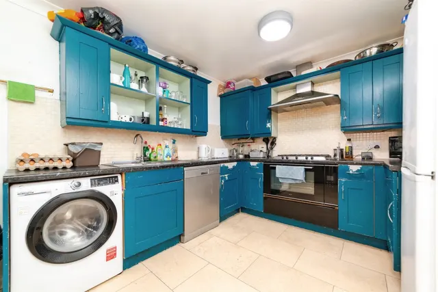 Bronte Avenue, Fairfield, SG5, photo 2